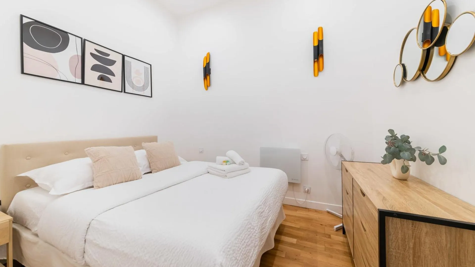 Apartment Bel Appartement Cosy Situe Pres Des Halles - 4P Paris